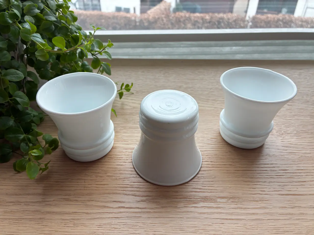 Billede 2 - Mini-urtepotter  -  3 stk. i hvidt glas