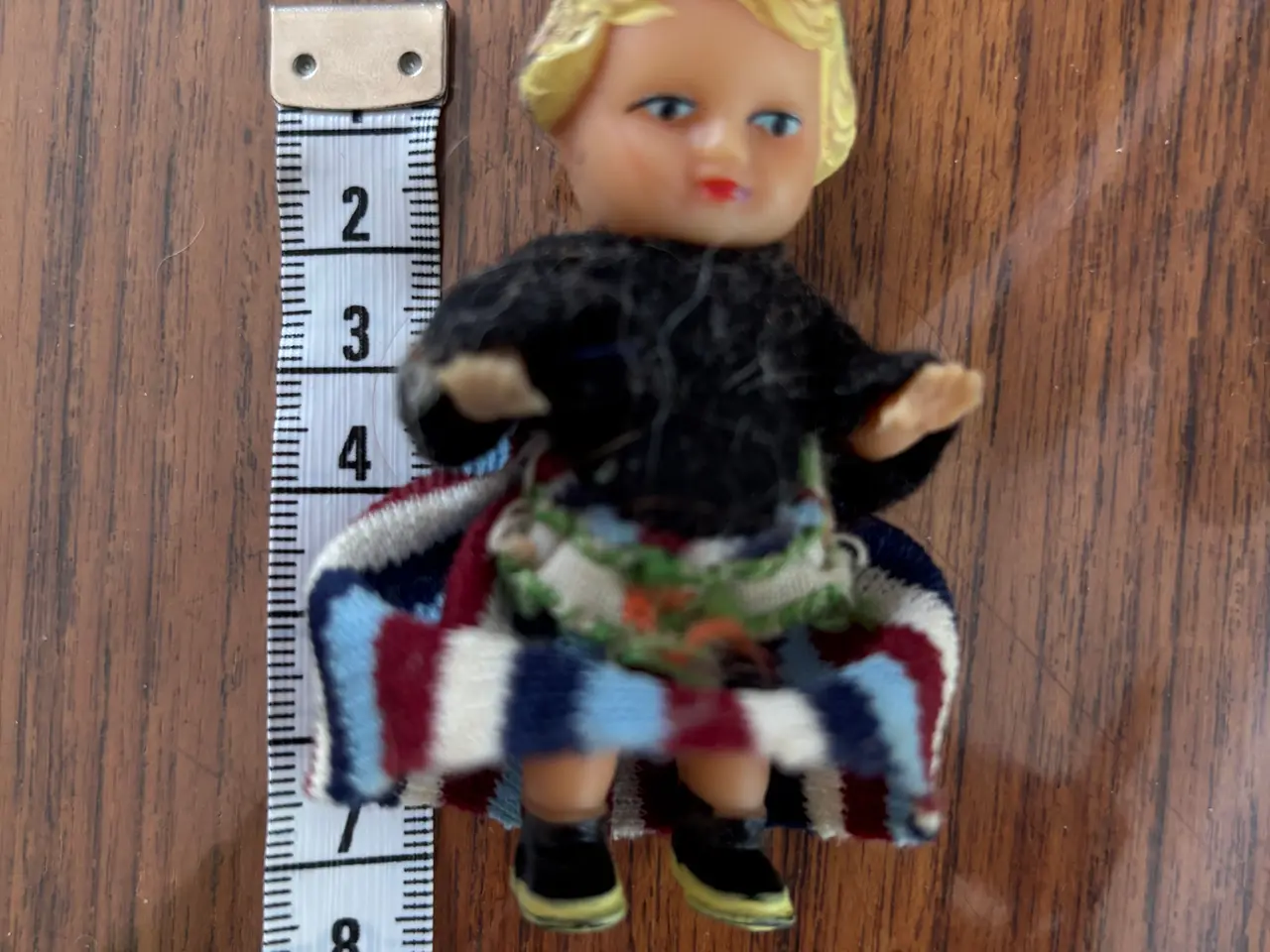 Billede 3 - Gammel dukkehus dukke