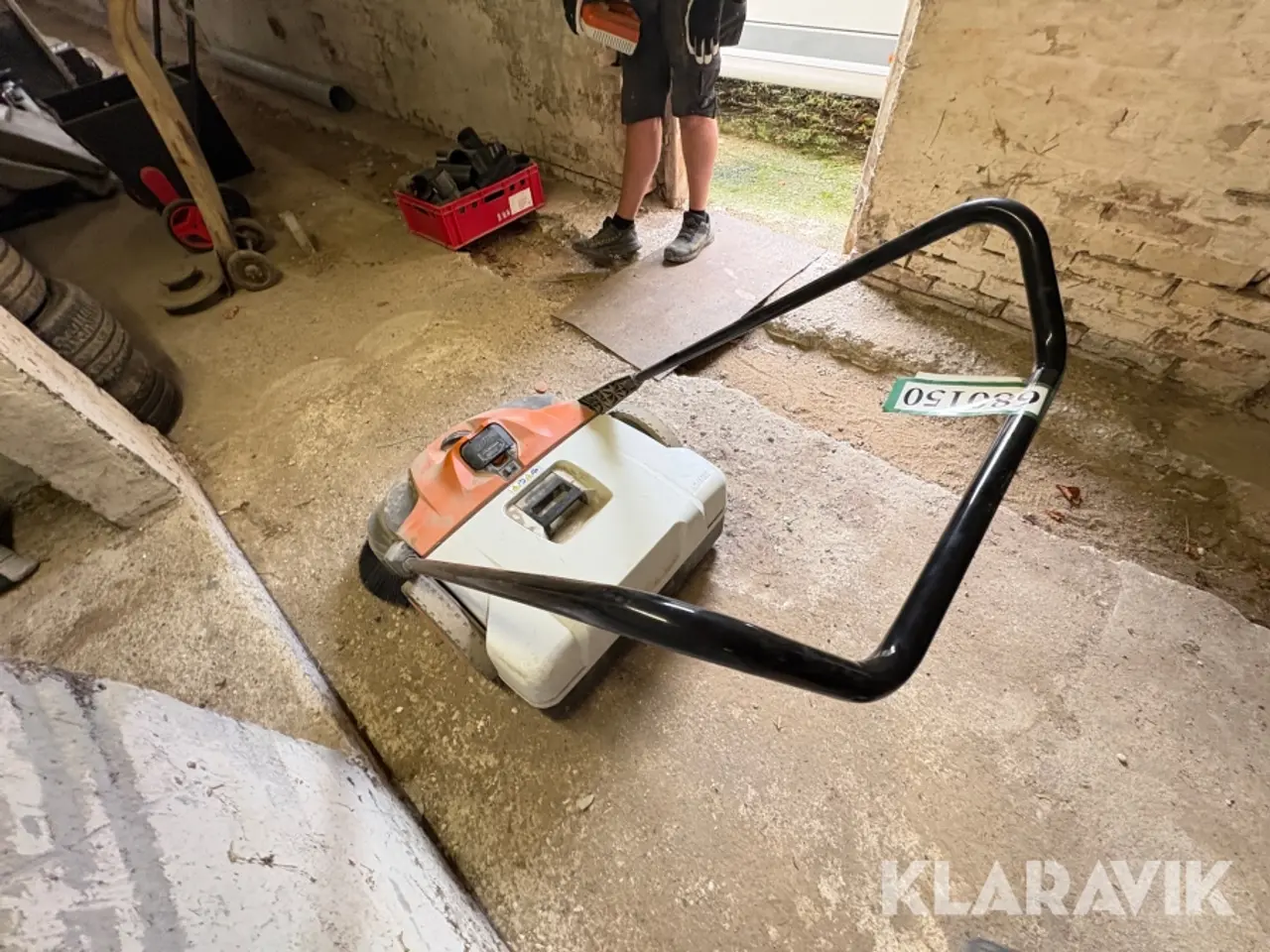Billede 4 - Fejemaskine Stihl KGA 770
