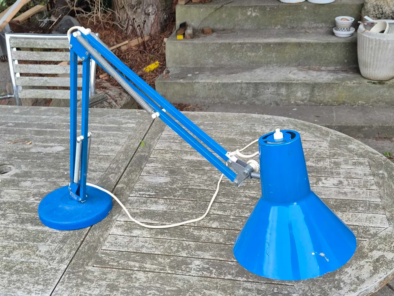 Billede 18 - Blå arkitektlampe på rund fod