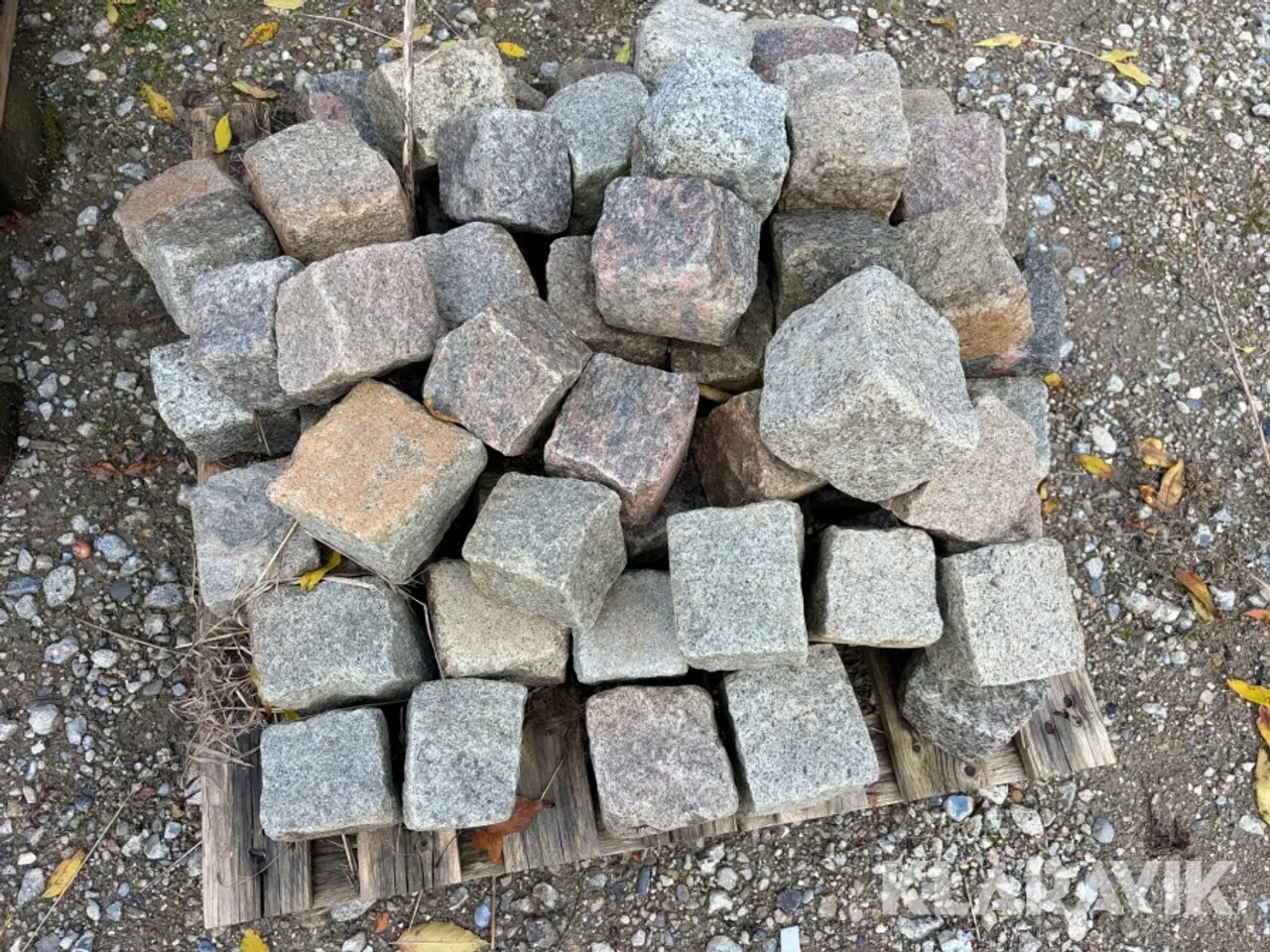 Billede 3 - Sten 26 paller blandet.