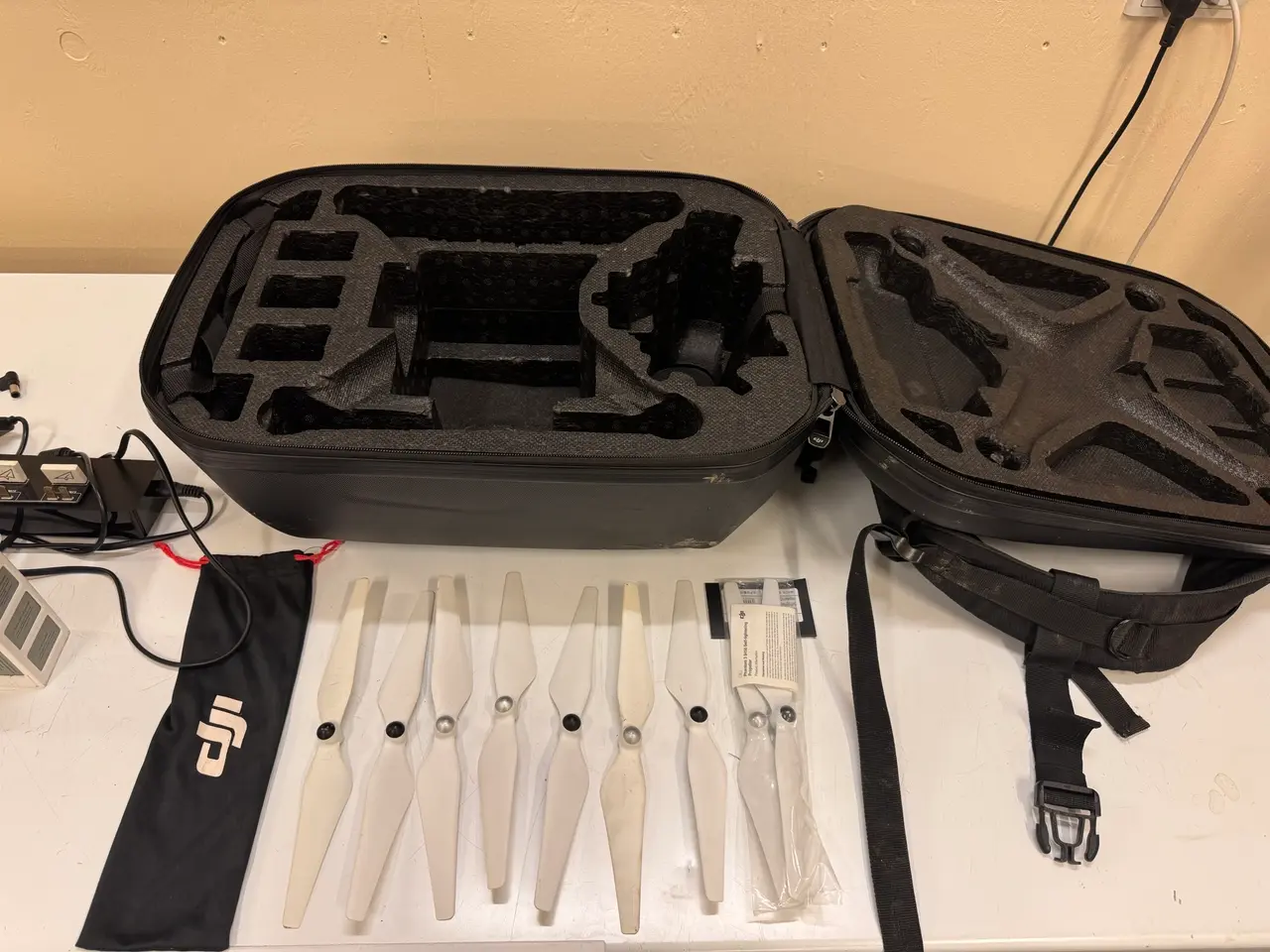 Billede 1 - Rygtaske og batterier til DJI drone Phantom 3 Pro