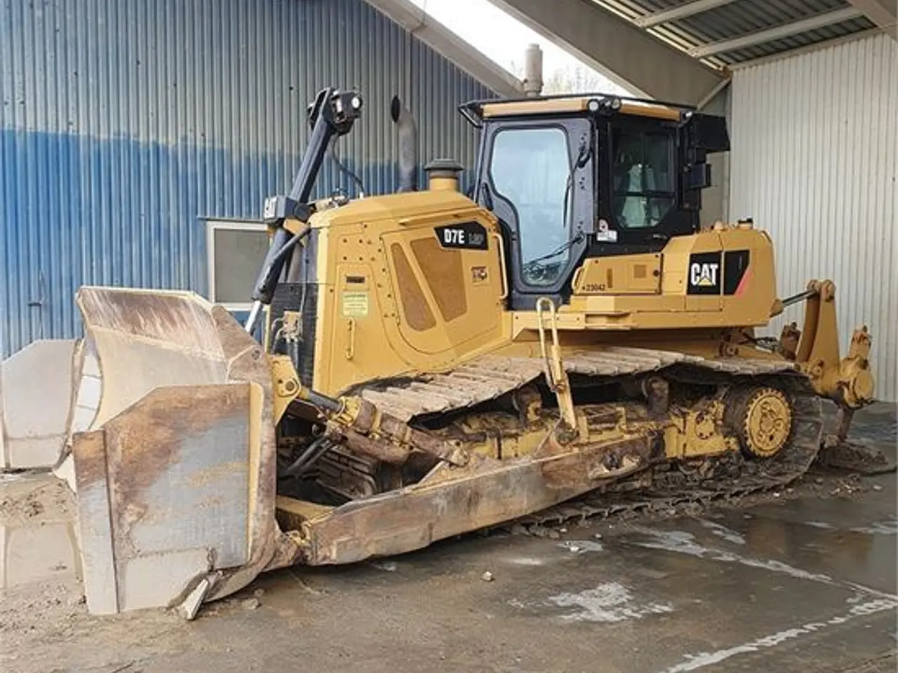 Billede 2 - Caterpillar D7E LGP - 28,5 ton - Ripper, Leica 3D GPS System - EPA
