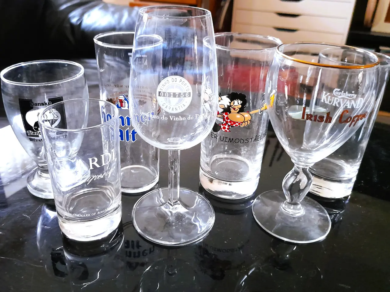 Billede 1 - 6 ØLGLAS, VINGLAS, COCTAILGLAS 15kr/Stk