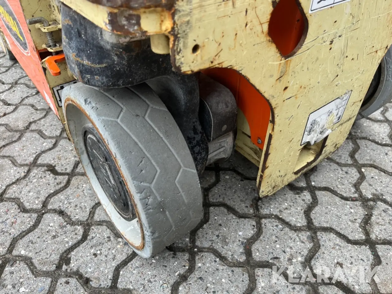 Billede 11 - Søjlelift JLG 1230ES 5.7 meter