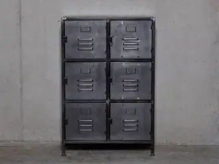 Nyt LOCKER skab 6 rums