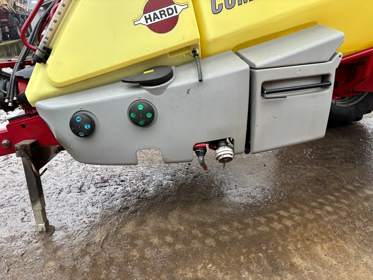 Billede 6 - Hardi Commander 4500 30 m og 1500 l fronttank