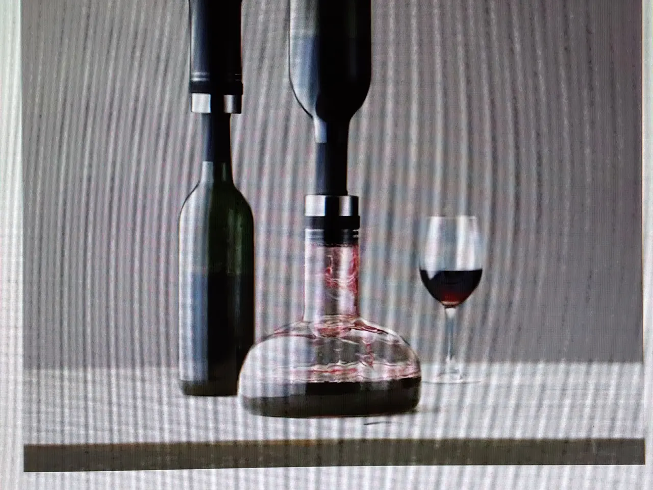 Billede 4 - Menu vinkaraffel med vinilter.