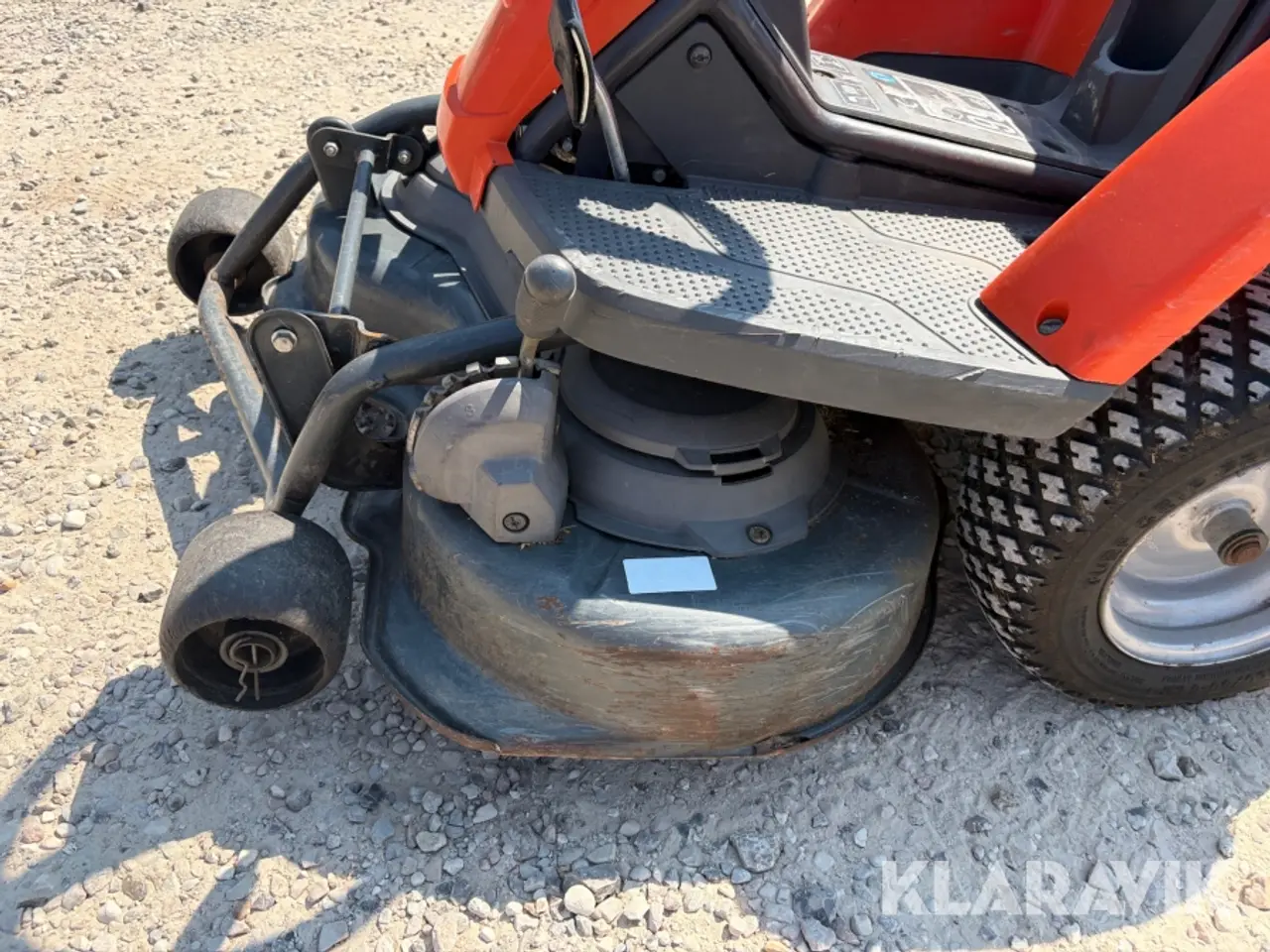 Billede 11 - Græsslåmaskine Husqvarna R111B