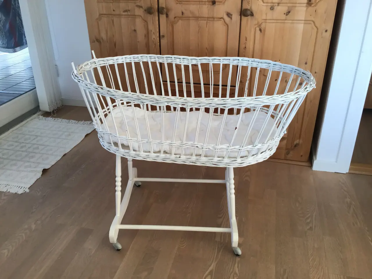 Billede 2 - Baby kurvevugge