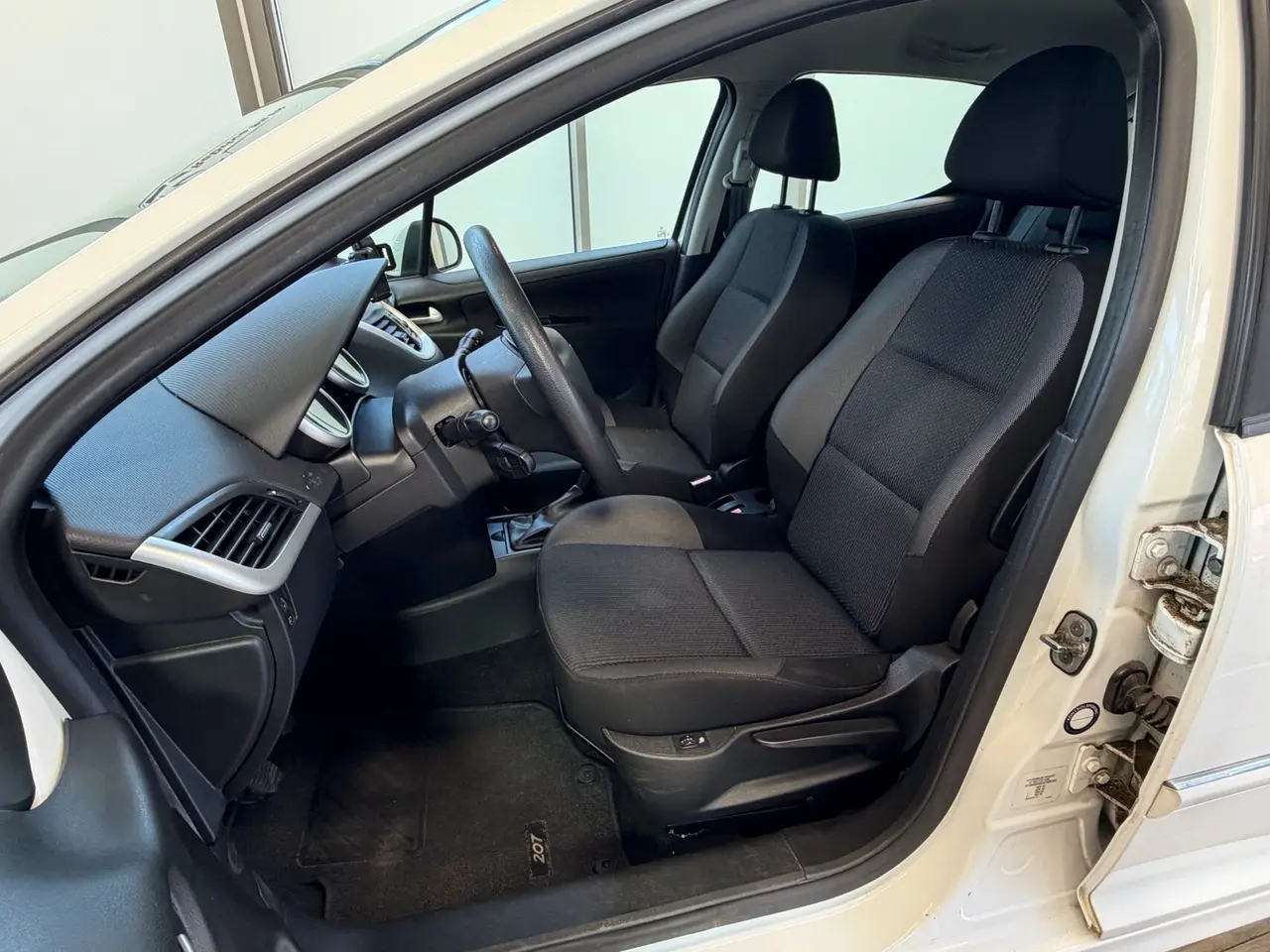 Billede 9 - Peugeot 207 1,4 HDI Comfort Plus 70HK 5d