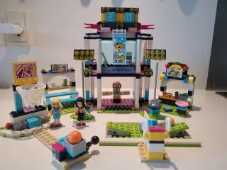 Lego Friends, 41338 - Stephanies sportsarena