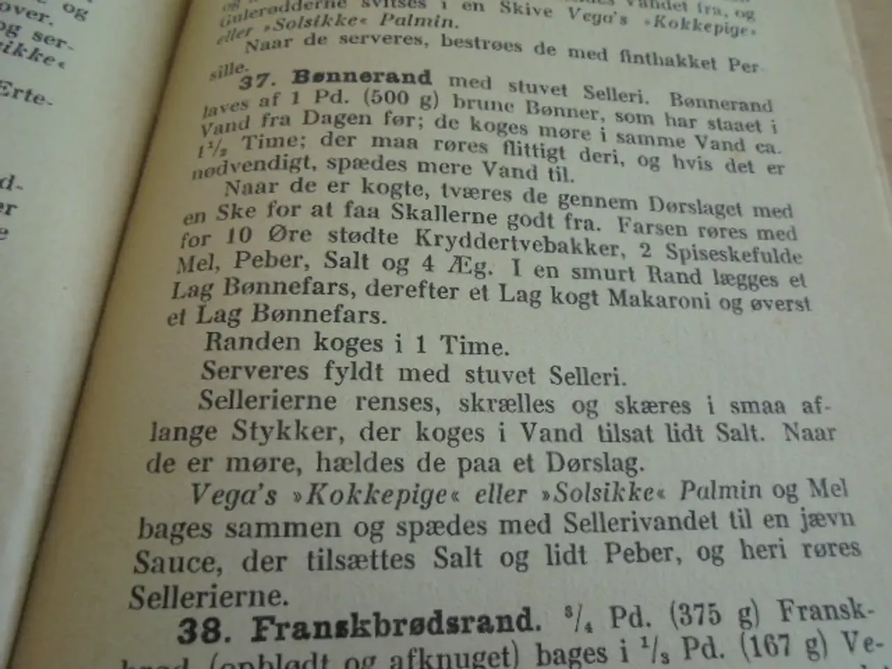 Billede 3 - Haandbog for Hjemmet tilegnet Den Danske Husmoder 