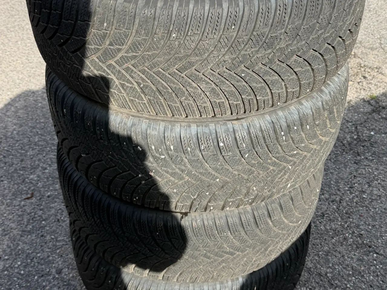 Billede 2 - VW vinter dæk med fælge . 5x112 krydsmål