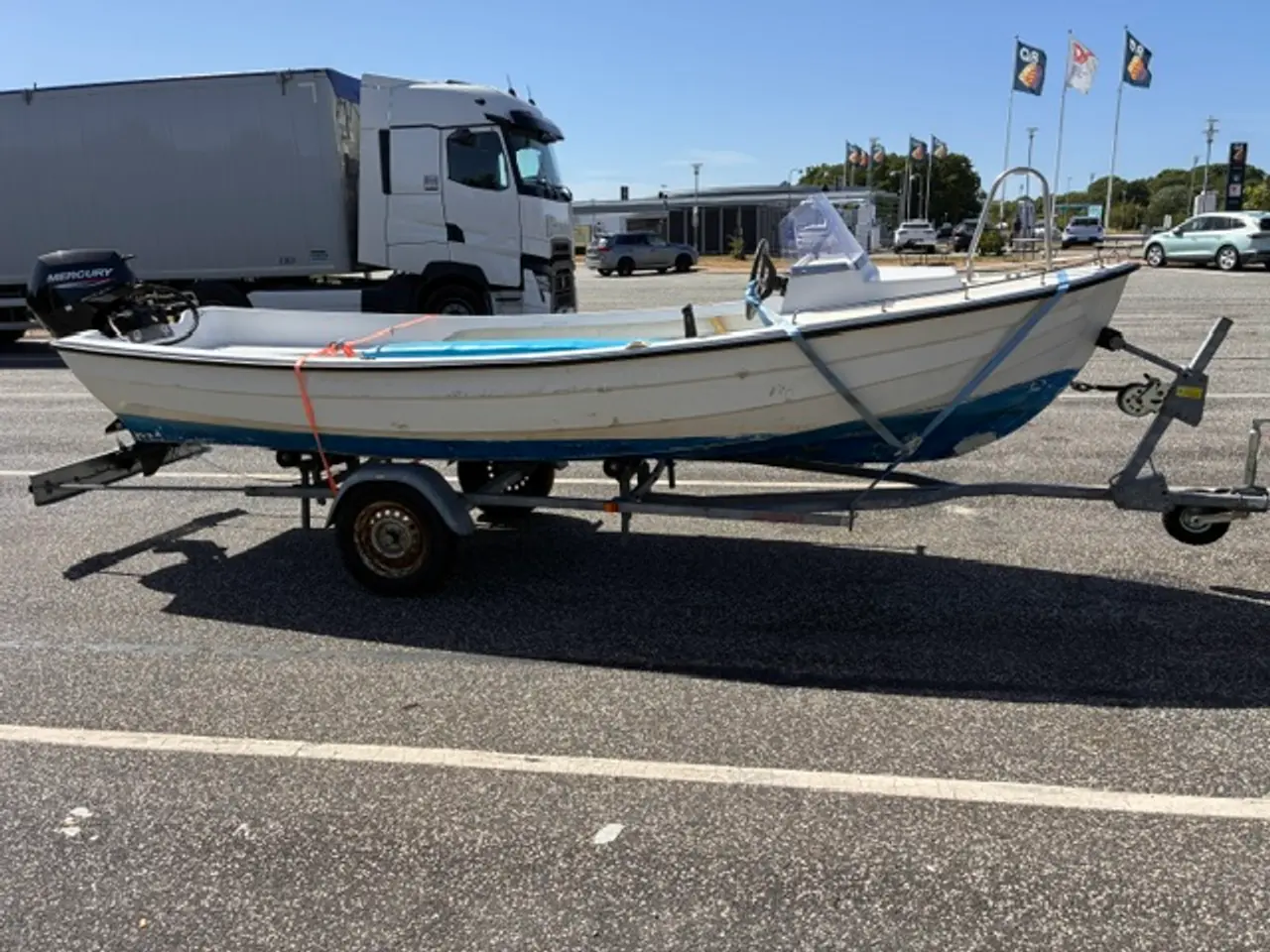 Billede 2 - Jolle 14 fod, båd trailer og motor