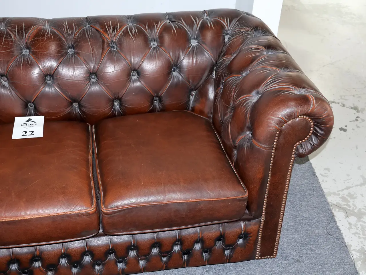 Billede 12 - Chesterfield 3 pers sofa og 2 stk stole