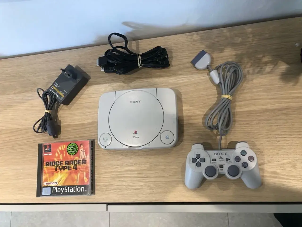 Billede 2 - Næsten ny Playstation One