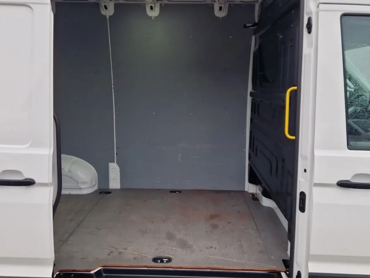 Billede 9 - VW Crafter 35 2,0 TDi 177 Kassevogn L3H3 aut.