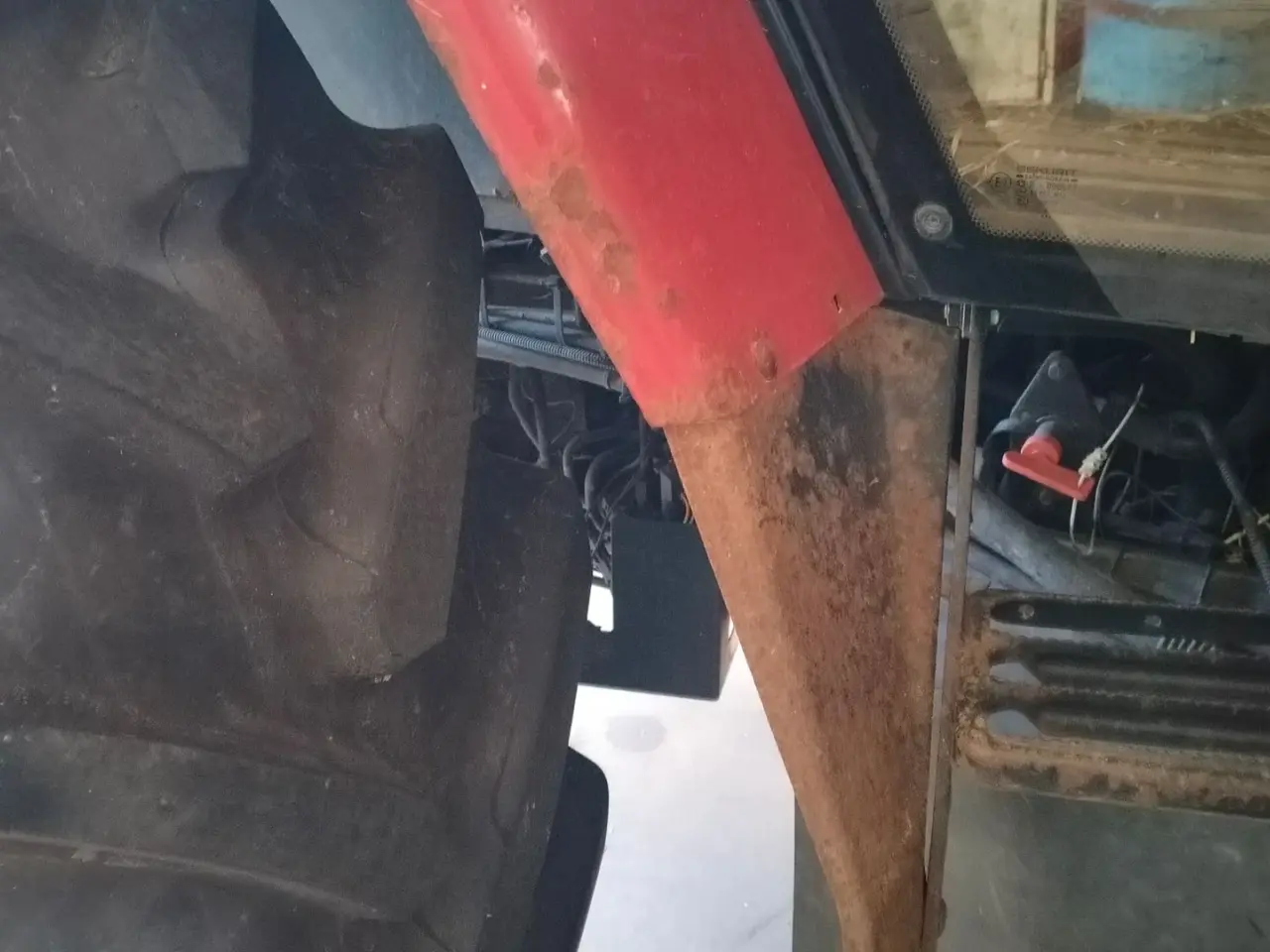 Billede 6 - Case IH 5130 Maxxum Med frontlæsser, siloskovl, balletang & ballespyd