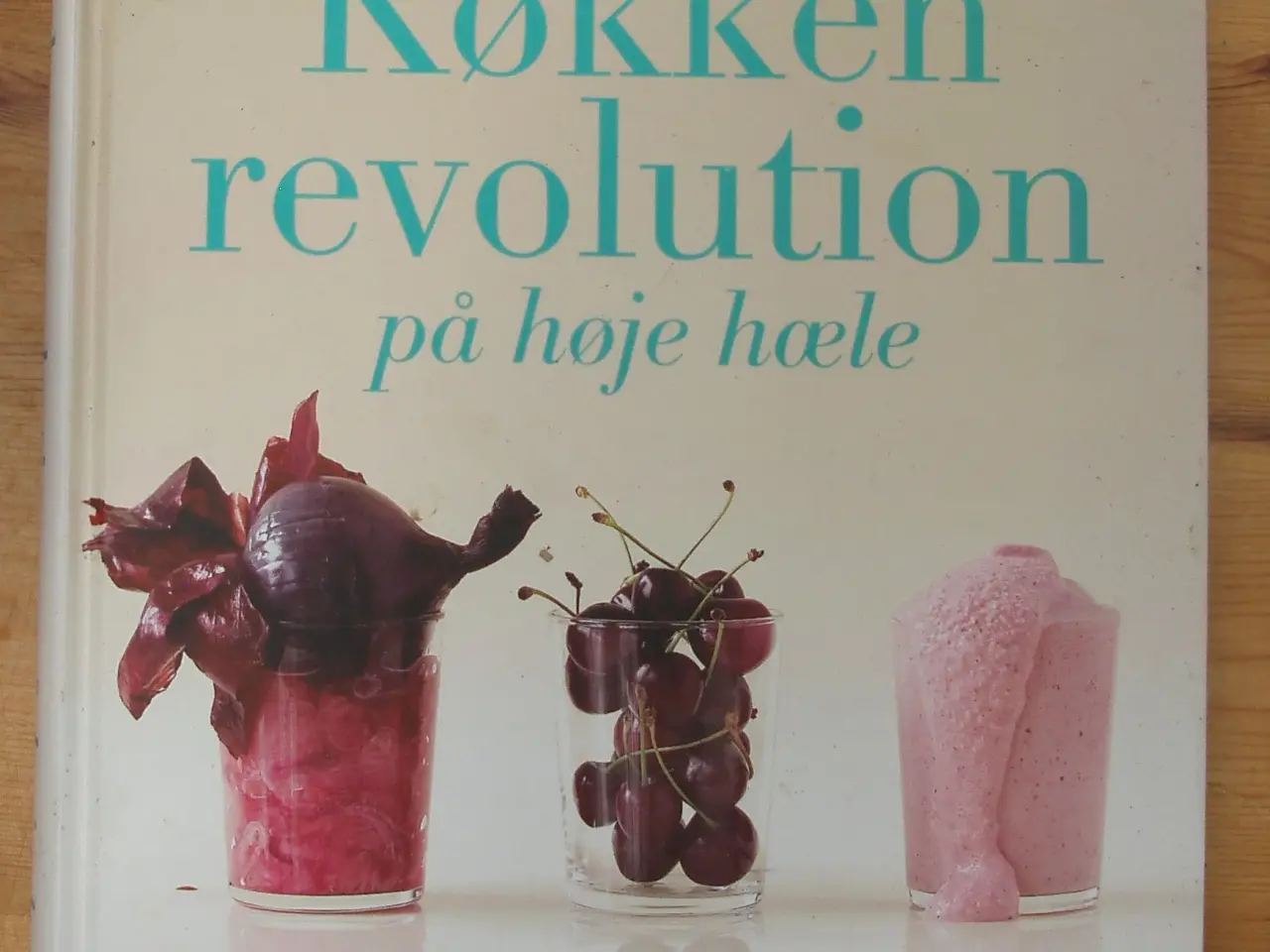 Billede 1 - Køkkenrevolution på høje hæle