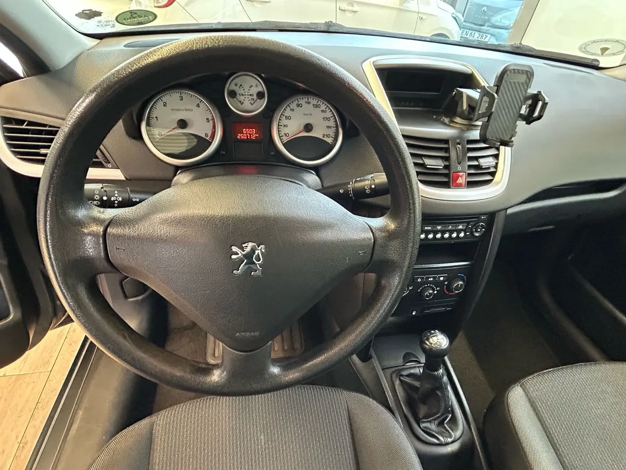 Billede 10 - Peugeot 207 1,6 HDI Comfort Plus 90HK 5d