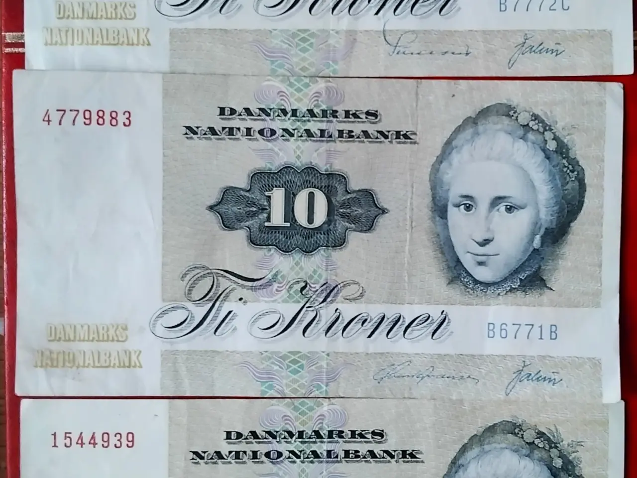 Billede 1 - 3 x 10 KRONE 1977 Cathrine Sophie Kirchhoff