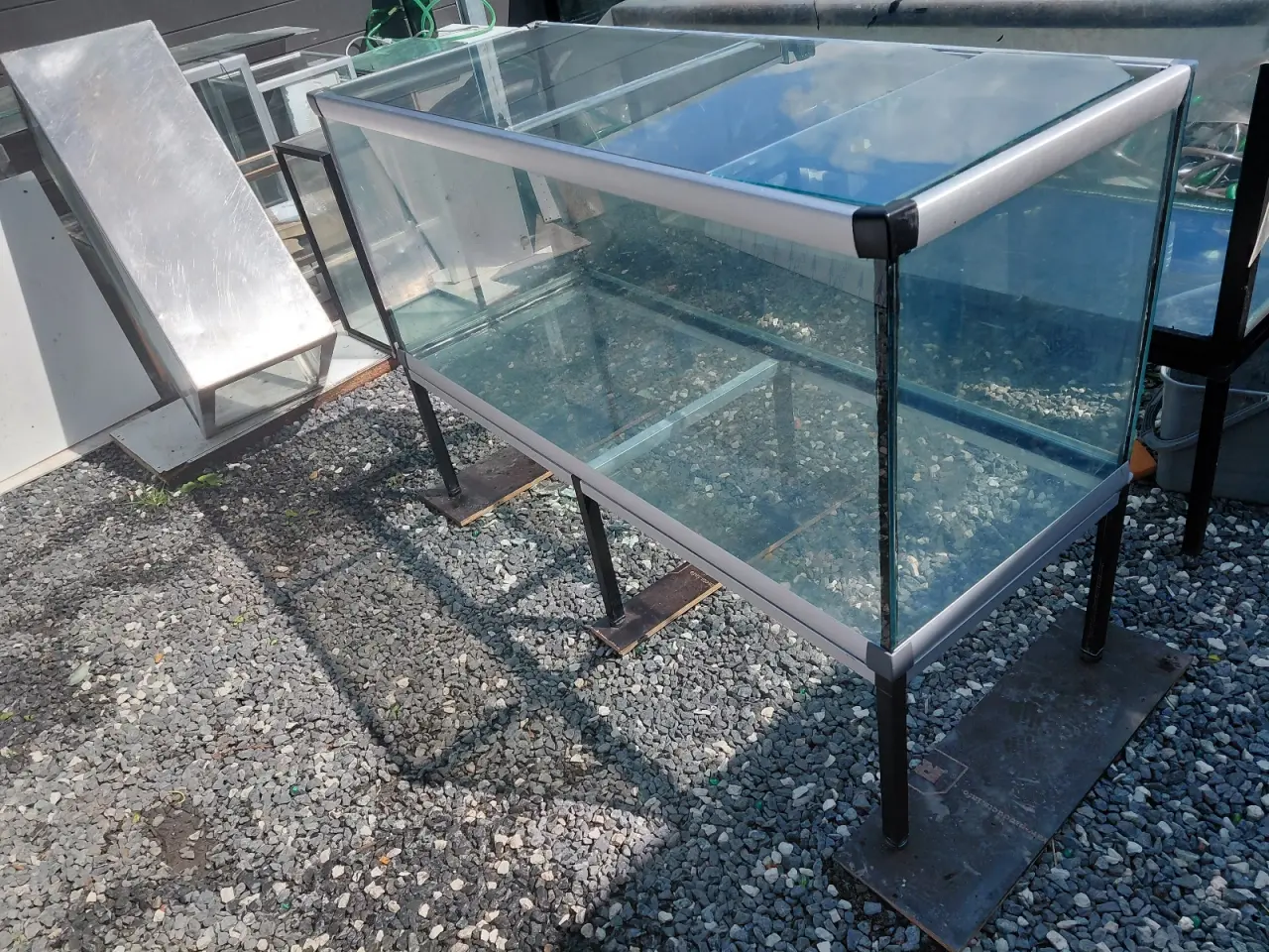 Billede 2 - akvarier 350L 