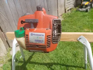 Husqvarna 325 C.X serie 