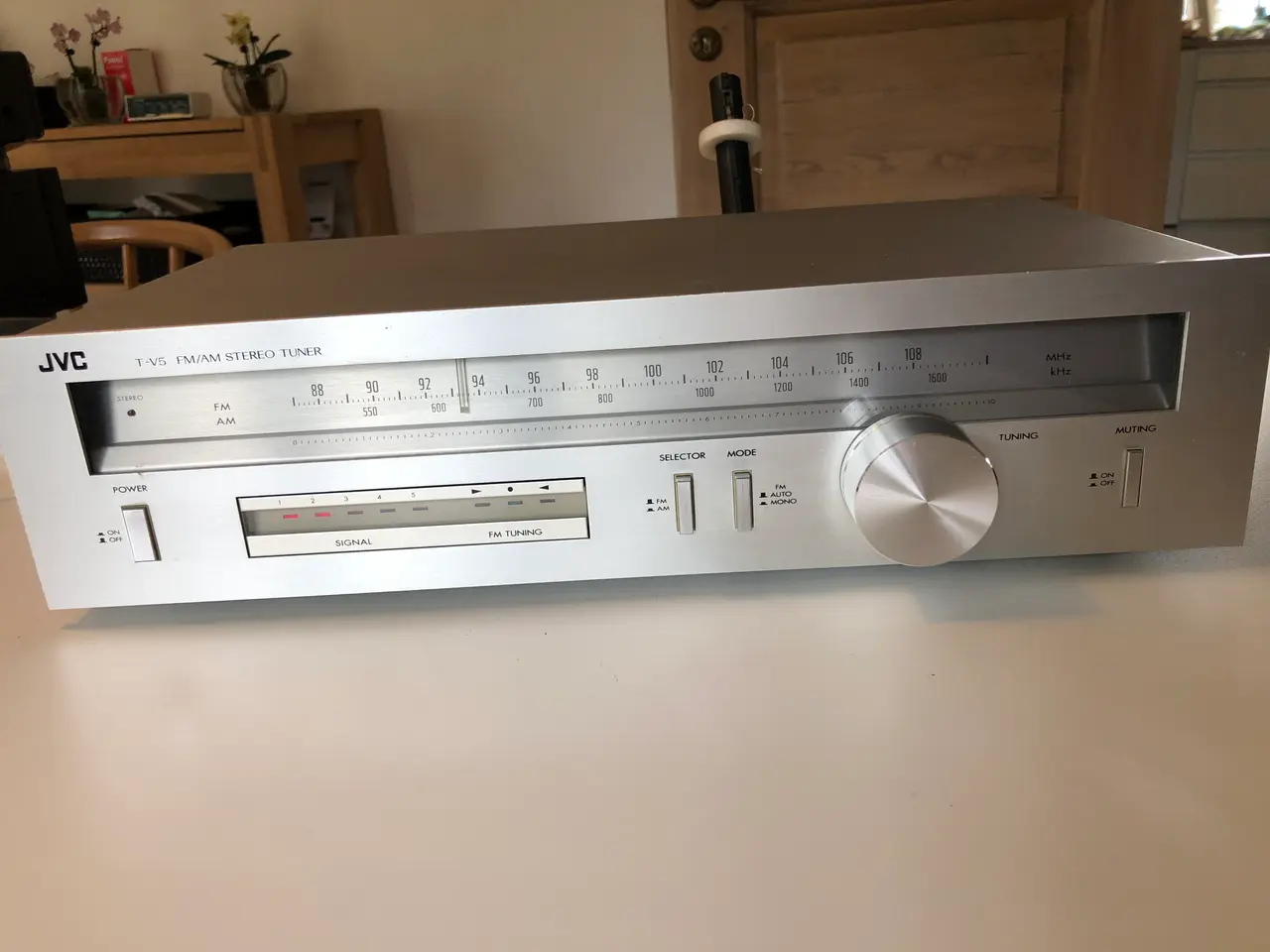 Billede 1 - JVC T-V5 FM/AM stereo tuner