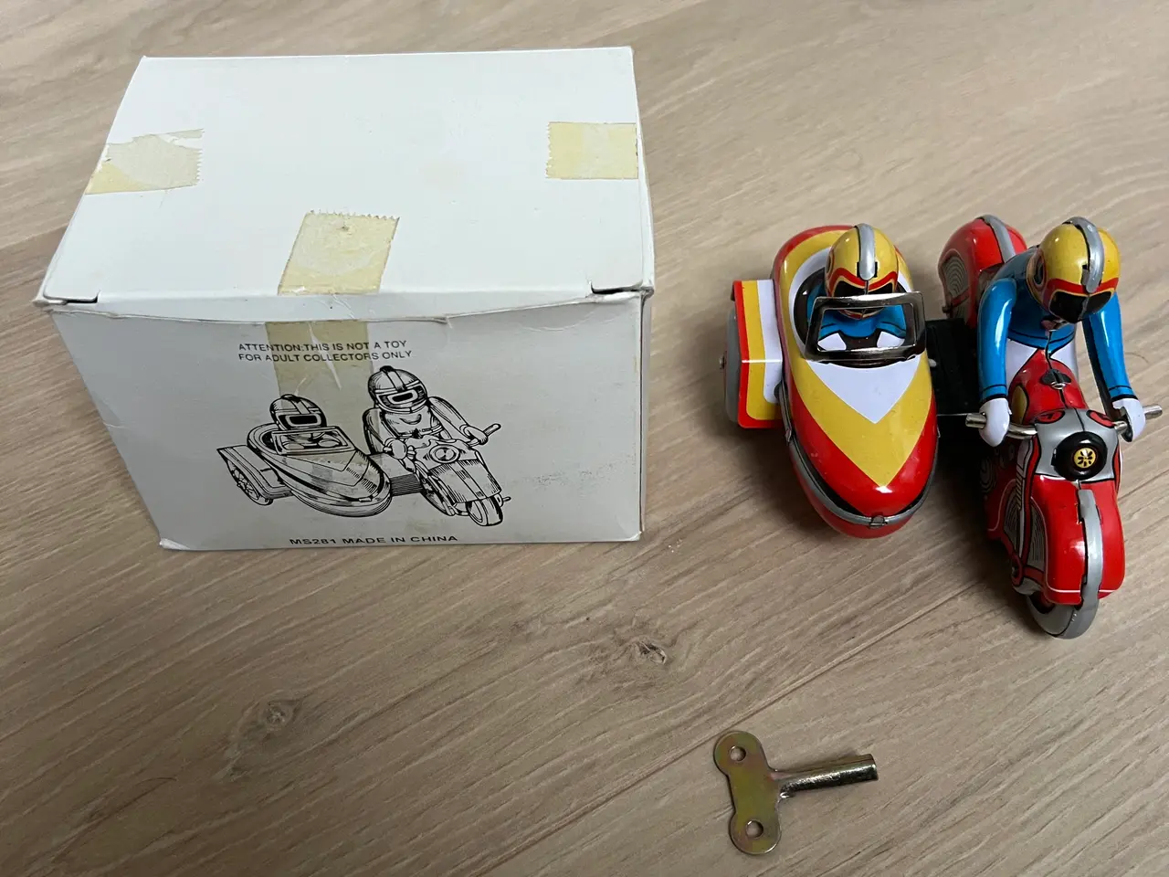 Billede 1 - Motorcykel med sidevogn i metal
