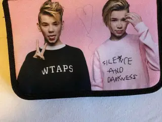 Penalhus med Marcus og Martinus