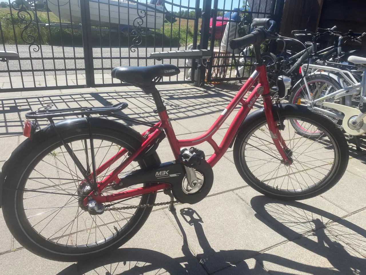 Billede 6 - Købt til 4699 kr 20 tommer prinsesse 👸 cykel 
