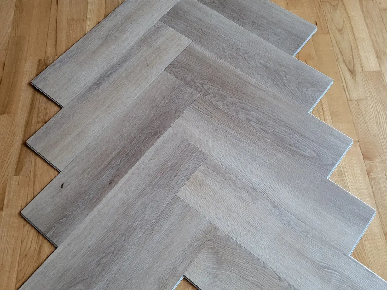 Billede 1 - Vinyl gulv