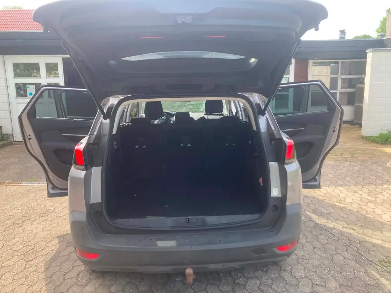 Billede 18 - Peugeot 5008 1,5 BlueHDi 130 Allure 7prs