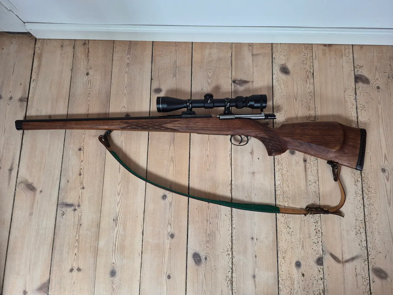 Billede 2 - Fuldskæftet Carl Gustav riffel med Tasco kikkert