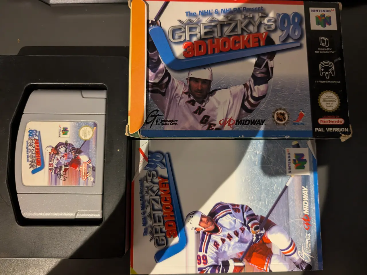 Billede 1 - N64 - Gretzkys 98 3D hockey med kasse