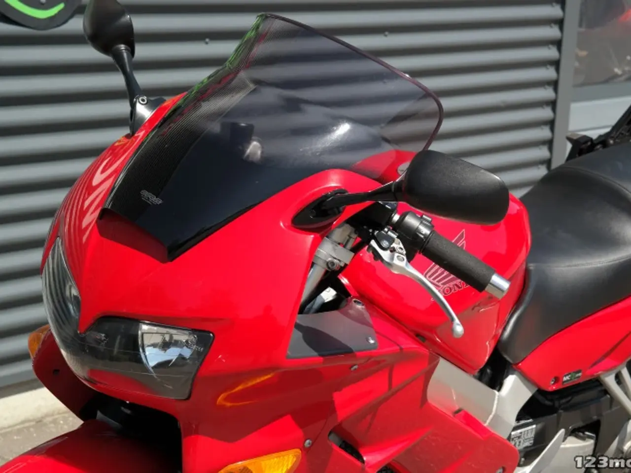 Billede 19 - Honda VFR 800 F MC-SYD BYTTER GERNE