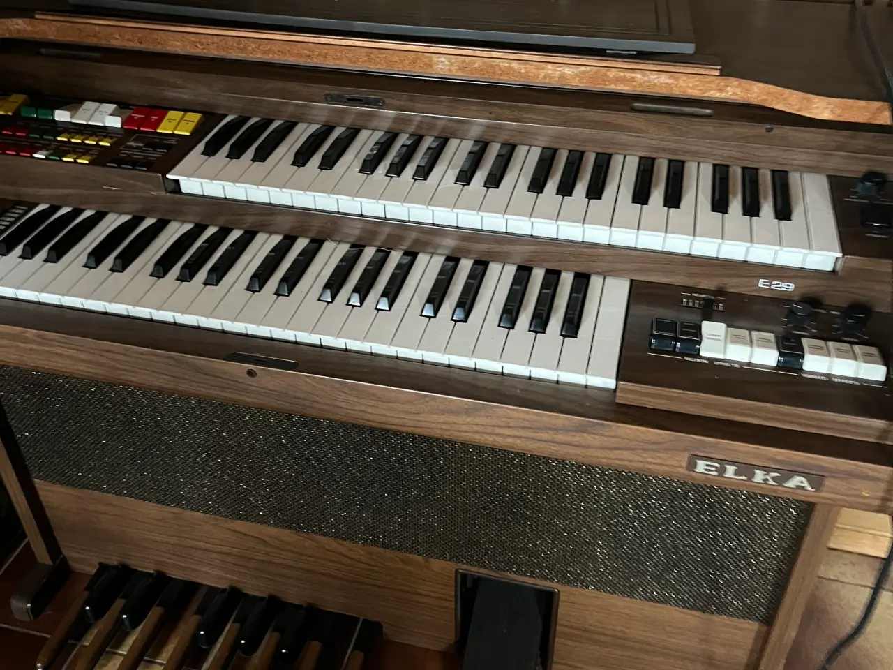 Billede 1 - Elorgel