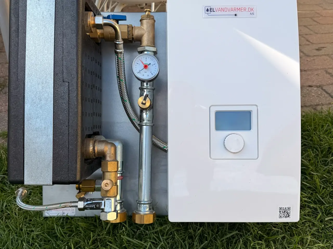 Billede 1 - Kompakt unit gennemstrømsvandvarmer (17-24 kw)