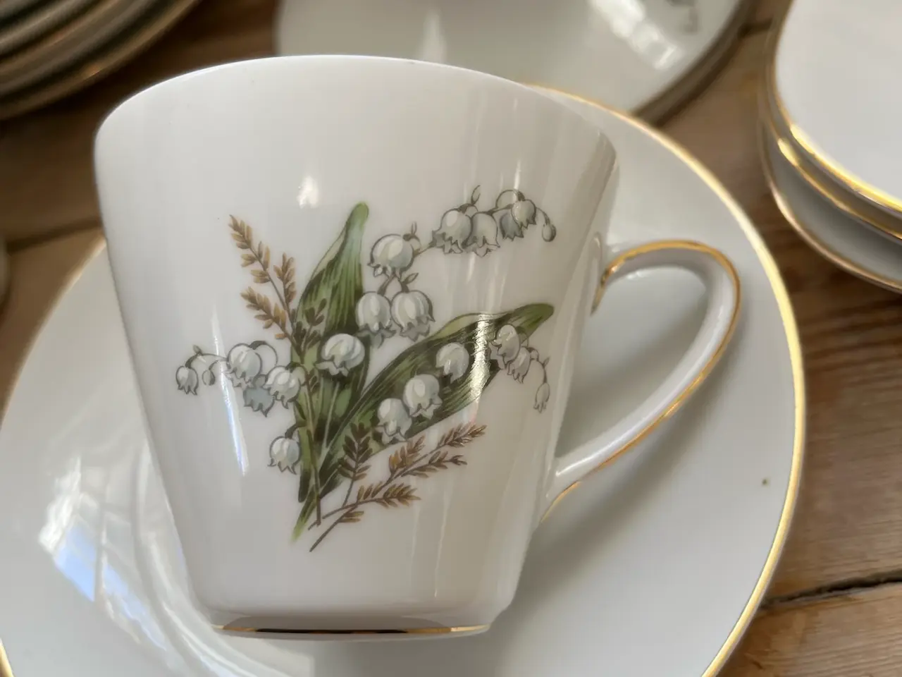 Billede 2 - Liljekonval kaffestel,Bavaria krautheim