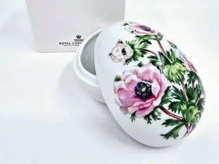 Royal Copenhagen Bonbonniere Fransk Anemone 2017. Sortering 1