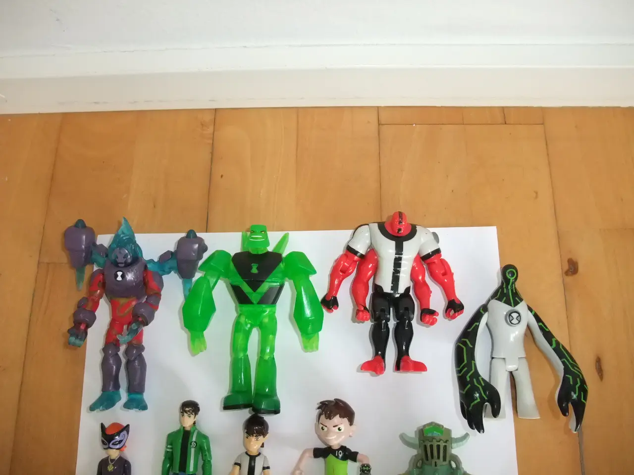 Billede 3 - Ben 10 Figurer