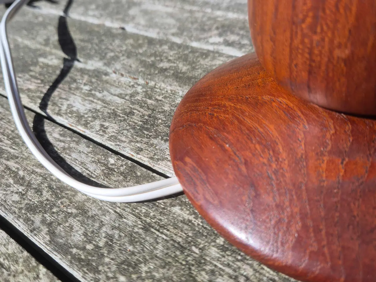 Billede 7 - Elegant bordlampe i teaktræ