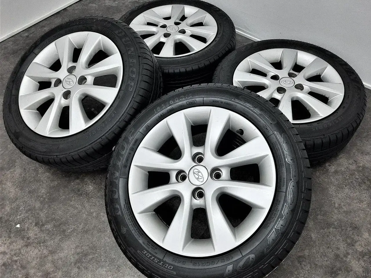 Billede 2 - 4x100 15" ET50 Hyundai sommersæt