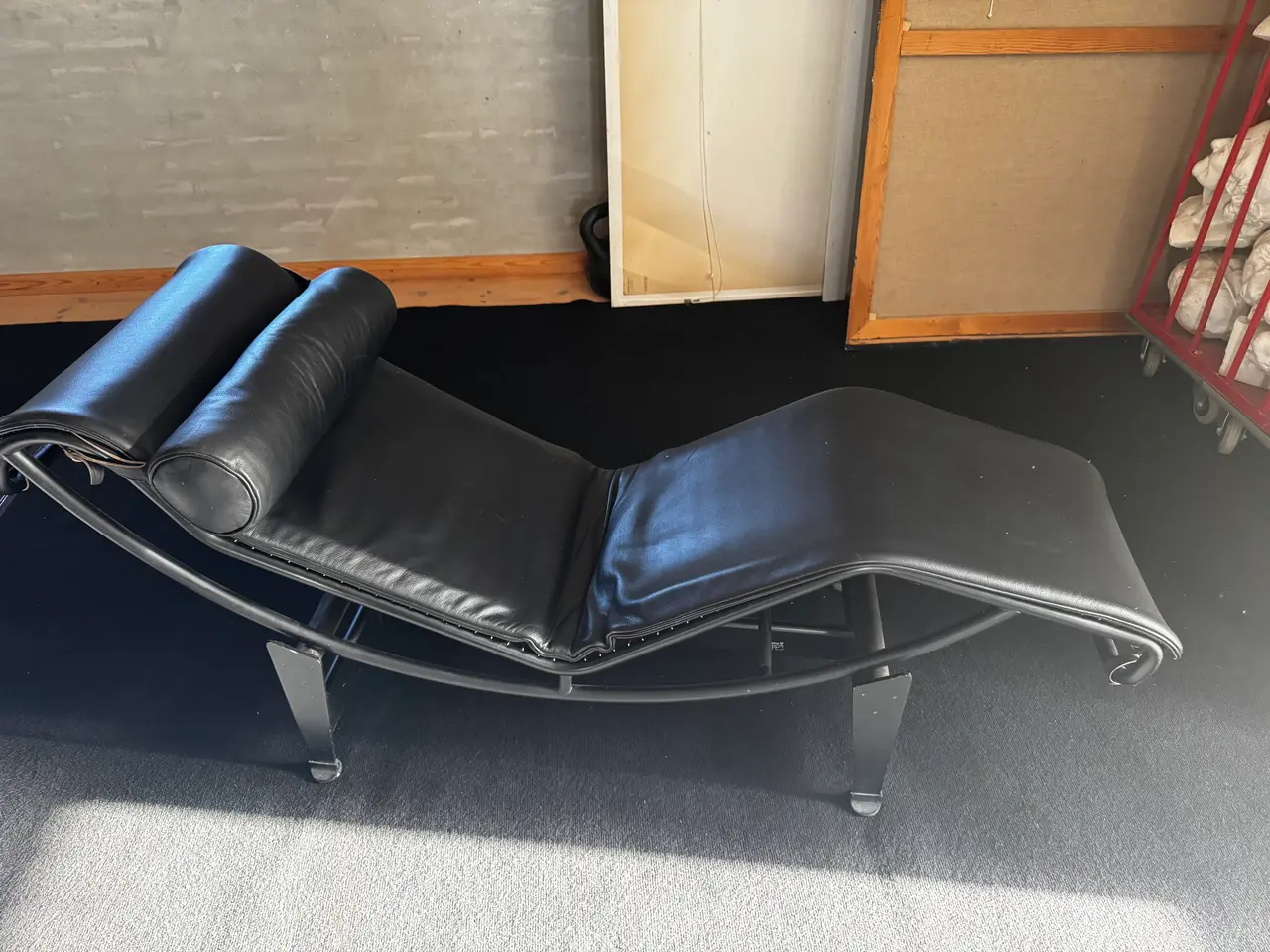 Billede 2 - Cassina LC4 chaiselong stol