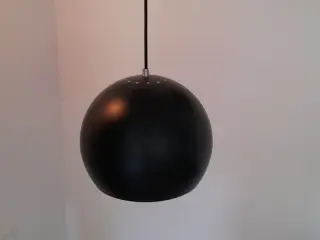Sort pendellampe