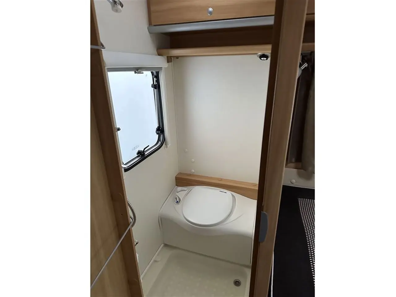 Billede 7 - 2010 - Dethleffs Camper 510 DB Dethleffs med ALDE varme fra Hinshøj Caravan
