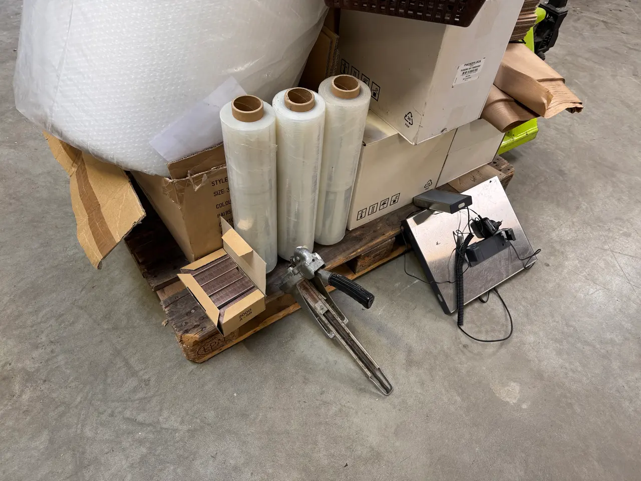 Billede 2 - DIVERSE FORSENDELSES/INDPAKNINGS MATERIALER