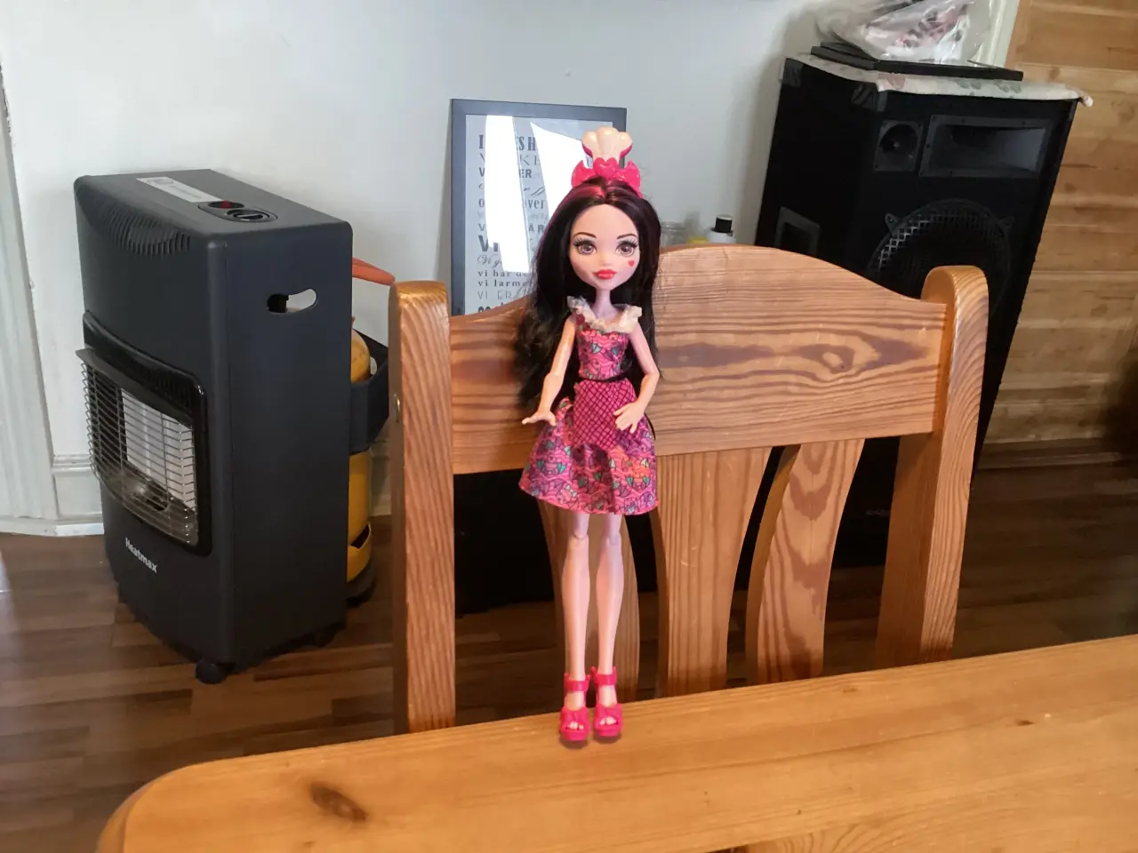 Billede 5 - Monster High Dukker,Tilbehør, Møbler, Stative