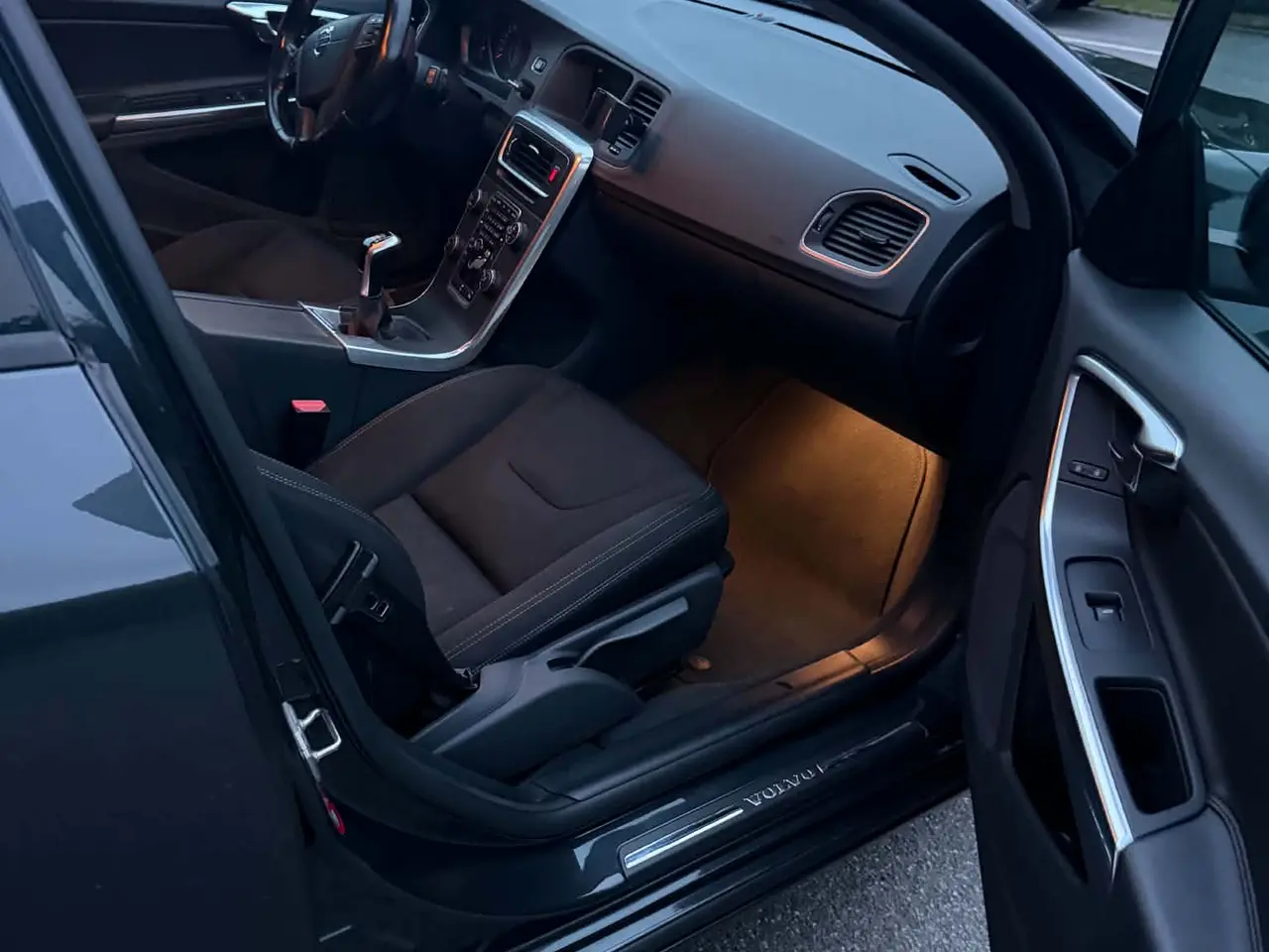 Billede 8 - VOLVO V60 2,0 d2 euro 6
